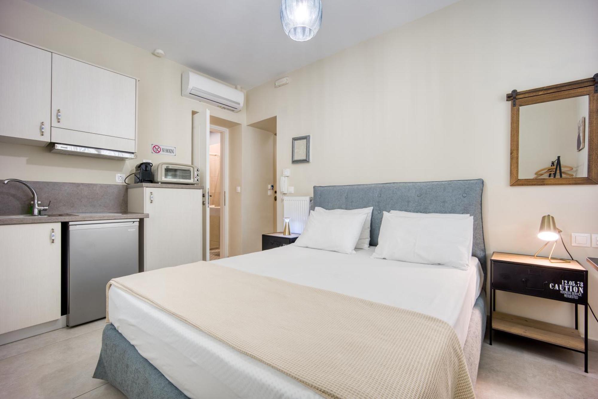 Bentzi...Boutique Apartment 1, Classic Double With Kitchenette, 2 Guests Atena Exterior foto